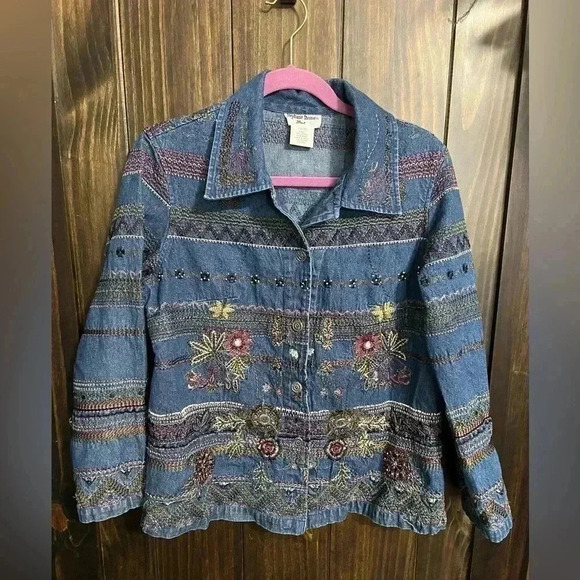 Vintage Floral Embroidered Denim Jacket. Perfect for Spring. Size:10/12 - Picture 5 of 12